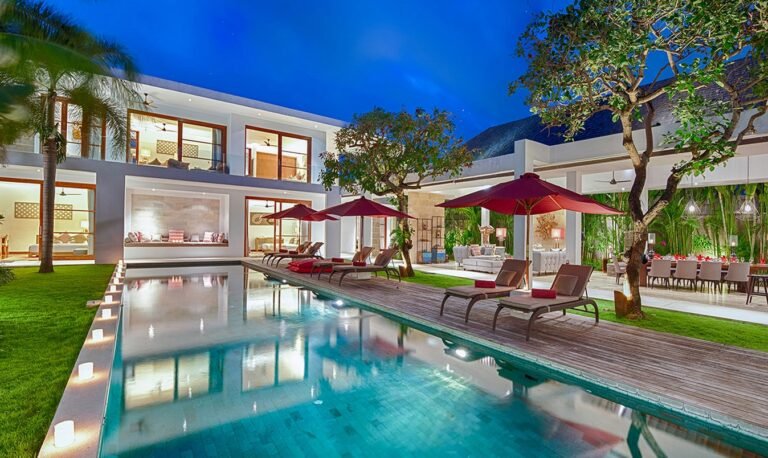 Sewa villa private pool di Bali - 5-Bedroom Luxury Villa in Seminyak, Bali – BVI1103