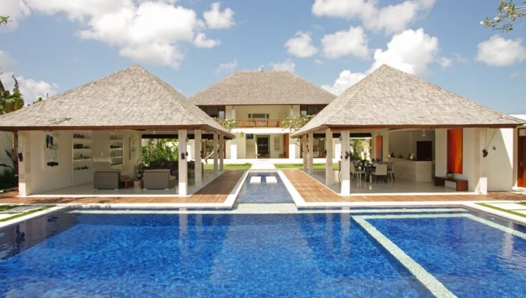 Sewa villa private pool di Bali - 4-Bedroom Family Villa with Pool & Kids Area – 300m from Echo Beach, Canggu – BVI448