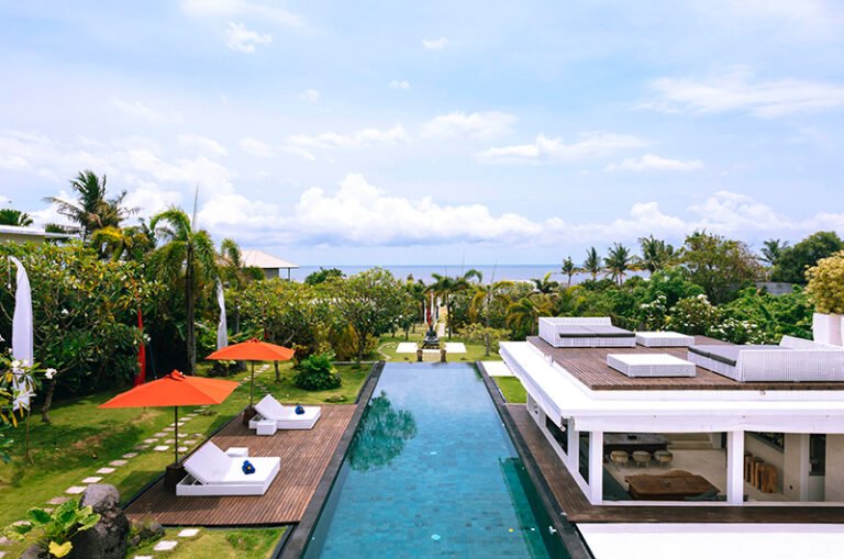 Sewa villa private pool di Bali - 5-Bedroom Ocean-View Villa with 30m Pool & Rooftop Lounge – Cemagi, Bali – BVI215
