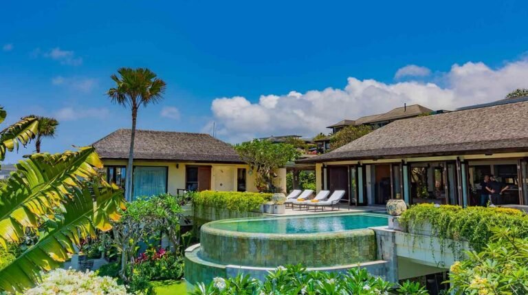 Sewa villa private pool di Bali - 6-Bedroom Cliffside Villa with 2 Pools, Gym & Ocean Views – Near Pandawa Beach – BVI1072