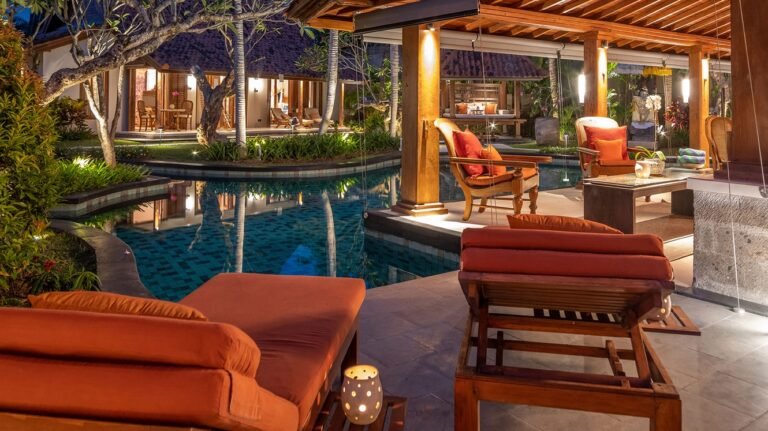 Sewa villa private pool di Bali - 4-Bedroom Luxury Villa in Seminyak – Walk to Petitenget Beach, 21m Pool – BVI1486