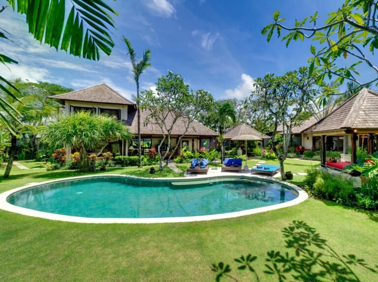 Sewa villa private pool di Bali - Peaceful 4BR Family Villa in Canggu – BVI2005