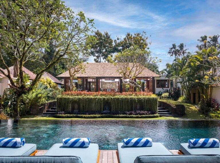 Sewa villa private pool di Bali - 5-Bedroom Riverside Jungle Villa with Private Chef – Canggu Retreat – BVI4122