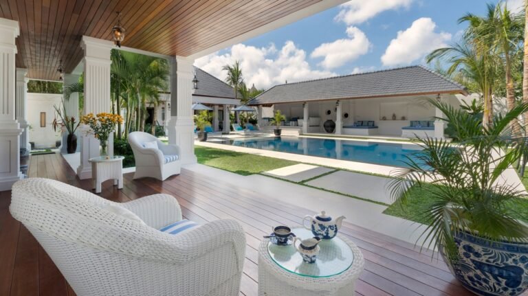 Sewa villa private pool di Bali - 6-Bedroom Luxury Villa in Seminyak – BVI4514