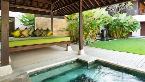 BVI5509 Villa Pinggir Pantai 3 Kamar di Ketewel Sanur Bali