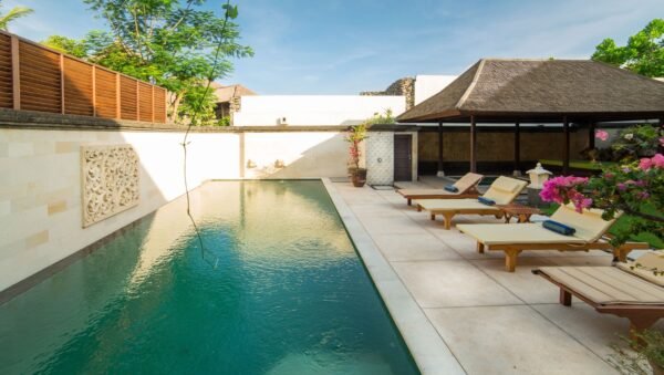 BVI5509 Villa Pinggir Pantai 3 Kamar di Ketewel Sanur Bali