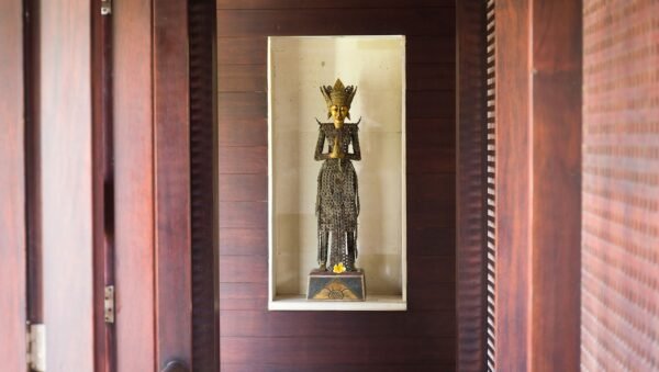 BVI5509 Villa Pinggir Pantai 3 Kamar di Ketewel Sanur Bali