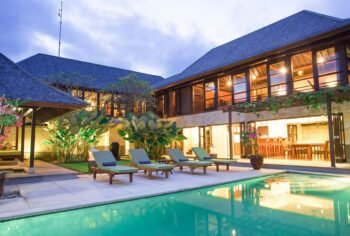 BVI5509 Villa Pinggir Pantai 3 Kamar di Ketewel Sanur Bali