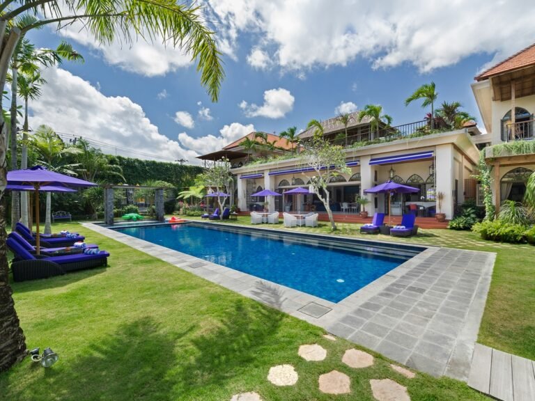 Sewa villa private pool di Bali - Moroccan-Inspired 6BR Luxury Oasis in Central Seminyak – BVI3841