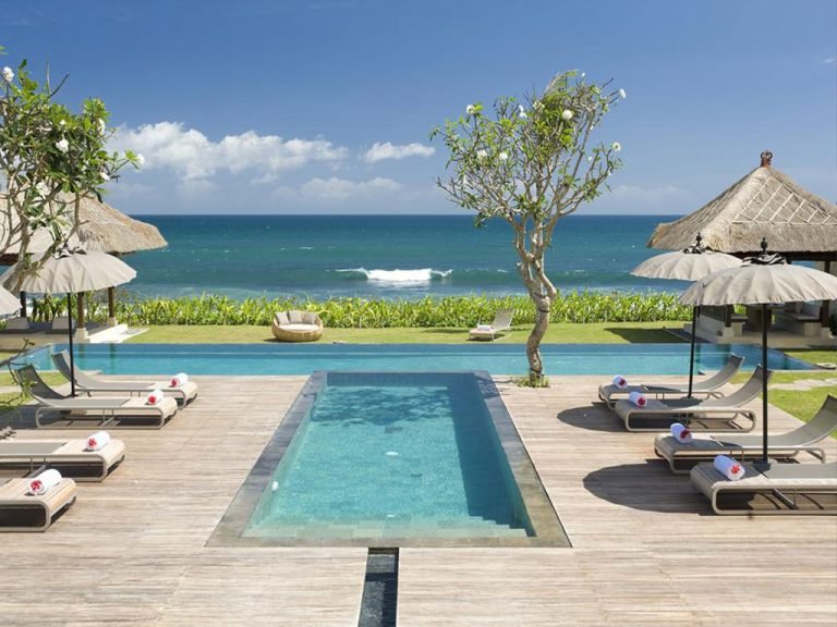 Sewa villa private pool di Bali - Elegant 5BR Beachfront Estate in Canggu – Infinity Pool, Private Chef & Epic Sunsets – BVI5091