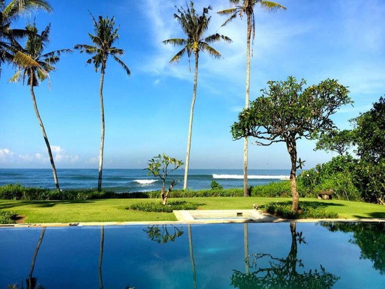 Sewa villa private pool di Bali - Exquisite 5BR Beachfront Estate in Canggu – Ocean Views, Jacuzzi, Event-Ready – BVI5118