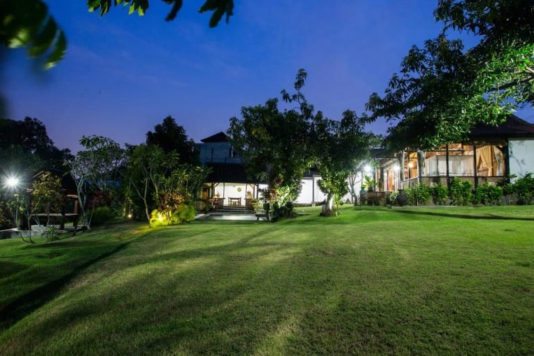 Sewa villa private pool di Bali - Peaceful 4BR Ricefield Villa in North Kerobokan – Near Canggu & Seminyak – BVI5290