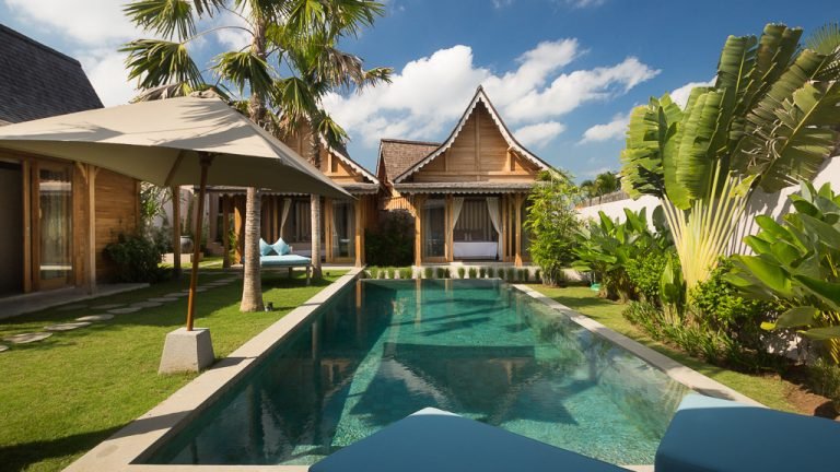 Sewa villa private pool di Bali - 3BR Joglo-Style Villa w/ Private Pool – Rustic Charm in Kerobokan Rice Fields – BVI6010