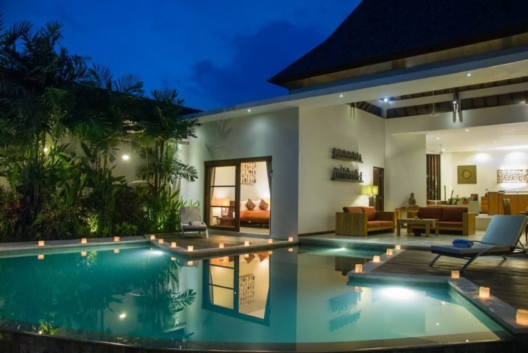 Sewa villa private pool di Bali - Elegant 3BR Villa with Zigzag Pool — Minutes from Double Six Beach & Nightlife – BVI6398