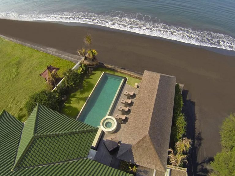 Sewa villa private pool di Bali - Beachfront 5BR Escape in Tegal Besar – Ocean Views & Sunset Lounge – BVI5157