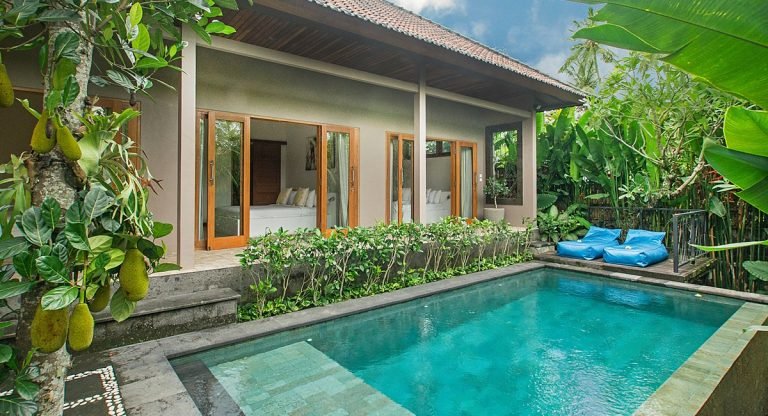 Sewa villa private pool di Bali - Stunning 3BR Villa with Infinity Pool & Tropical Views — Between Canggu & Tanah Lot – BVI6310