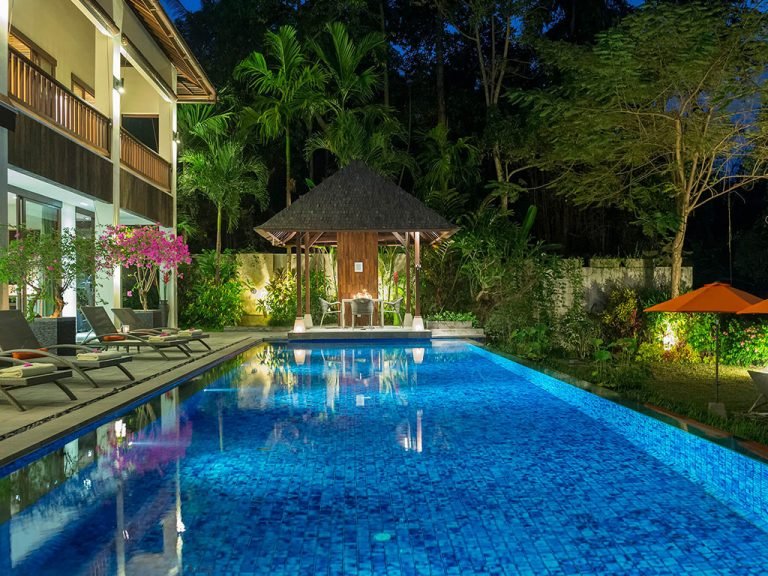 Sewa villa private pool di Bali - 4-Bedroom Luxury Villa with Pool & Gym – Ubud Hideaway – BVI4065