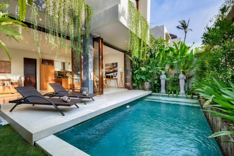 Sewa villa private pool di Bali - Elegant 4BR Designer Villa w/ Private Pool & Butler Service | Heart of Legian – BVI7849