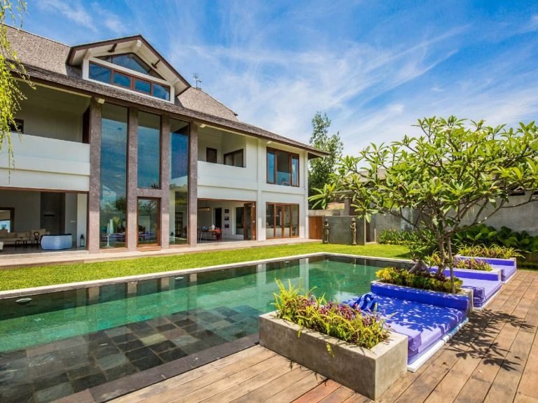 Sewa villa private pool di Bali - Sleek 6BR Cliffside Villa with Ocean Views, Rice Fields & Mount Agung Panorama – Ketewel, East Bali – BVI8627