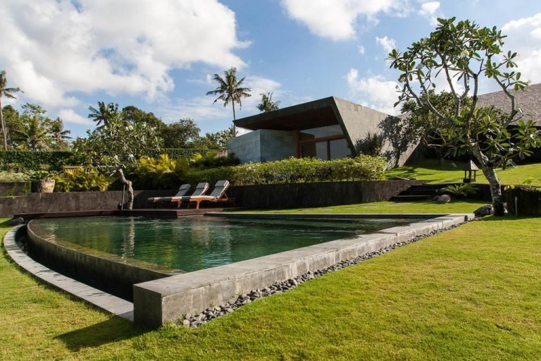 Sewa villa private pool di Bali - 5BR Colonial-Chic Villa with Infinity Pool & Sunset Rice Field Views – Umalas, Bali – BVI7308