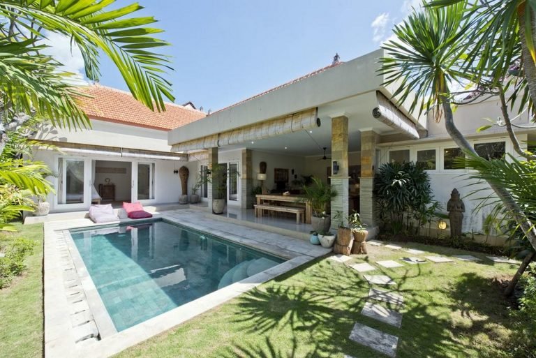 Sewa villa private pool di Bali - Grand Cliff-Top 5BR Villa with Ocean Views – Ideal for Weddings & Events – BVI10787