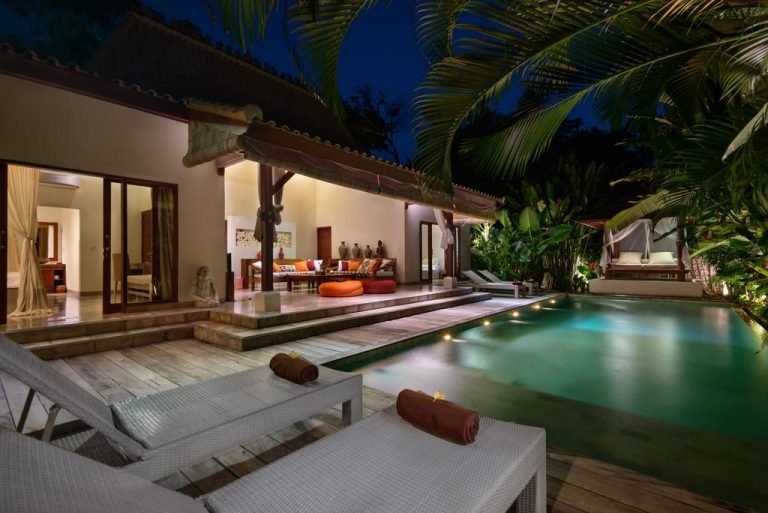 Sewa villa private pool di Bali - Serene Escape: 3BR Luxury Villa with Rice Field Views & Walkable Beach Access in Batu Belig – BVI10901