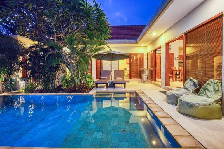 Sewa villa private pool di Bali - 3BR Private Villa in South Sanur – Pool, Garden & Daily Housekeeping – BVI11200