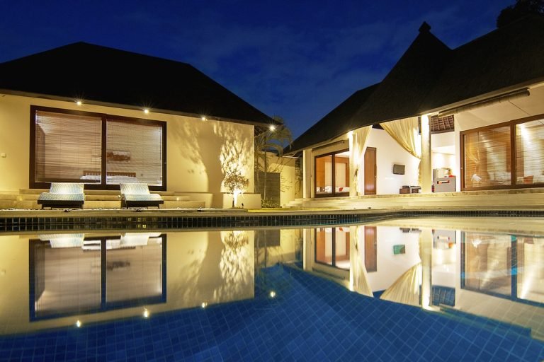 Sewa villa private pool di Bali - 3BR Private Villa near Petitenget Beach – Walk to Ku De Ta & Potato Head – BVI11524