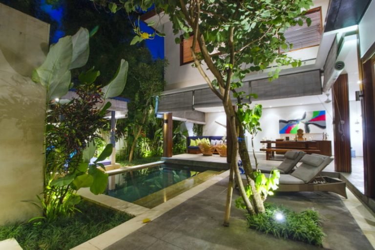 Sewa villa private pool di Bali - 3BR Villa in Umalas – Pool, Balcony & Prime Location Near Seminyak & Canggu – BVI11385