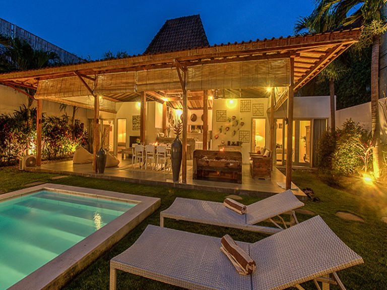 Sewa villa private pool di Bali - Unique 4BR Villa with Private Pool – 2 Mins to Oberoi Street, Seminyak – BVI11657
