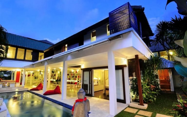 Sewa villa private pool di Bali - 5BR Luxury Villa with Sauna, Gym & Jacuzzi – Heart of Seminyak – BVI12399