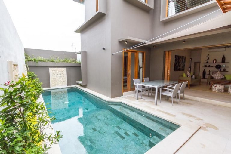 Sewa villa private pool di Bali - 5BR Modern Villa in Central Seminyak – Walk to Beach Clubs, Private Pool, Great for Groups – BVI12237