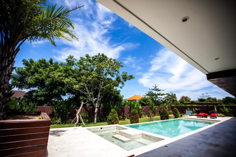 Sewa villa private pool di Bali - 3-Bedroom Boutique Villa in Bukit Jimbaran – Serene Luxury & Tropical Elegance – BVI12711