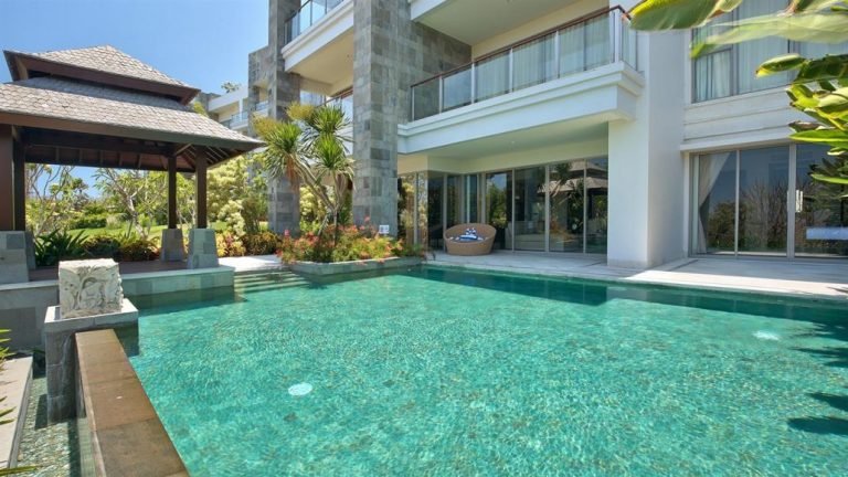 Sewa villa private pool di Bali - 3BR Villa in Jimbaran – Private Pool & Access to Oceanview Club House – BVI13329
