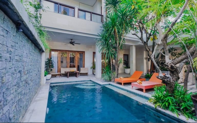Sewa villa private pool di Bali - 2BR + Studio Villa in Oberoi Seminyak – Walk to Beach, Shops & Cafés – BVI13214