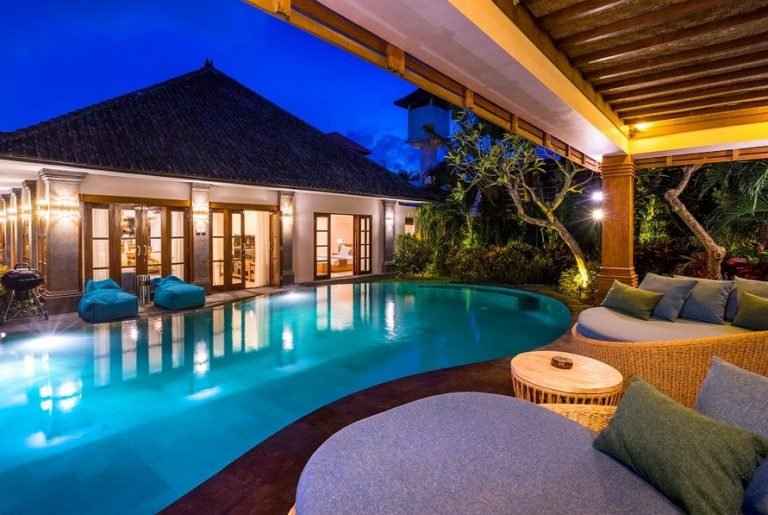 Sewa villa private pool di Bali - Stylish 2-Bedroom Tropical Retreat in the Heart of Seminyak – BVI14851