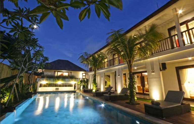 Sewa villa private pool di Bali - Spacious 7-Bedroom Villa in Berawa, Canggu – Ideal for Big Groups & Family Reunions – BVI14890