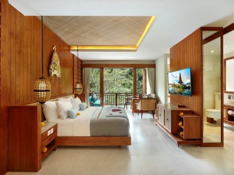 Sewa villa private pool di Bali - Suite Double Forest View – Serene Riverside Retreat in Ubud – BVI15243