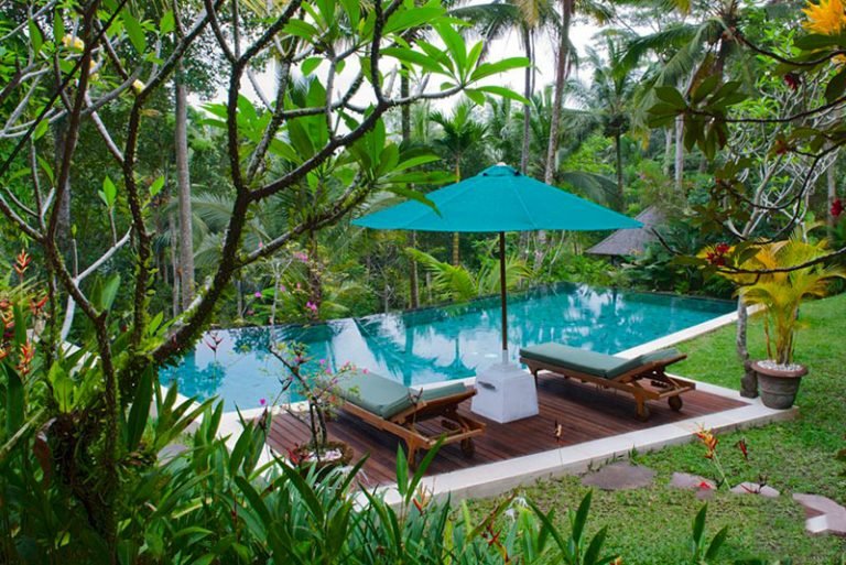 Sewa villa private pool di Bali - 3-Bedroom Riverside Villa Overlooking Campuhan River – Ubud – BVI15270