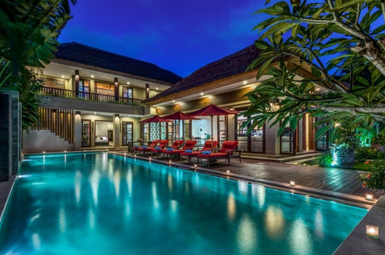 Sewa villa private pool di Bali - Luxury 5-Bedroom Villa in the Heart of Seminyak – BVI5640