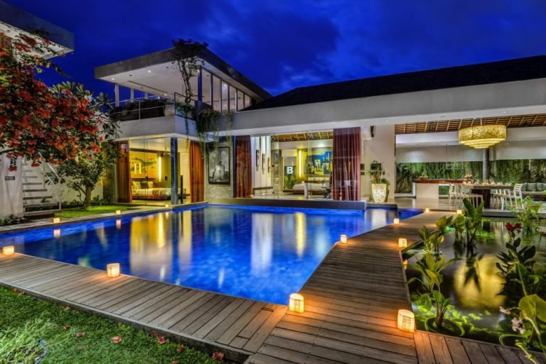 Sewa villa private pool di Bali - Elegant 4-Bedroom Luxury Villa in the Heart of Seminyak – BVI16569