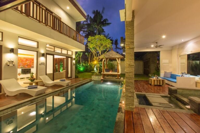 Sewa villa private pool di Bali - Tranquil 3BR Private Villa – Walk to Finns Club & Berawa Beach – BVI17952