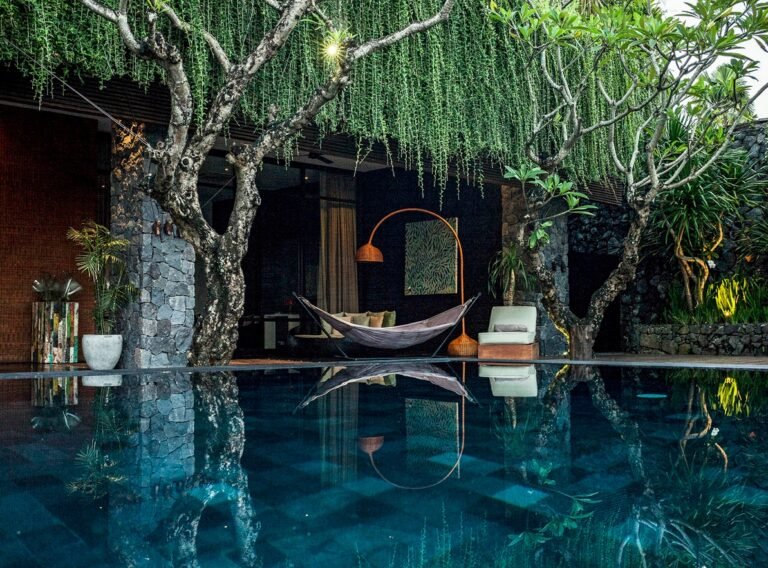 Sewa villa private pool di Bali - 7-Bedroom Designer Villa with Infinity Pool & Mountain Views in Canggu- BVI18937