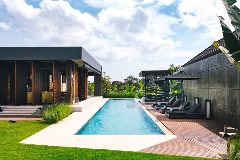 Sewa villa private pool di Bali - 4-Bedroom Luxury Villa in Canggu with 25m Pool & Rooftop – A Modern Tropical Retreat – BVI18746