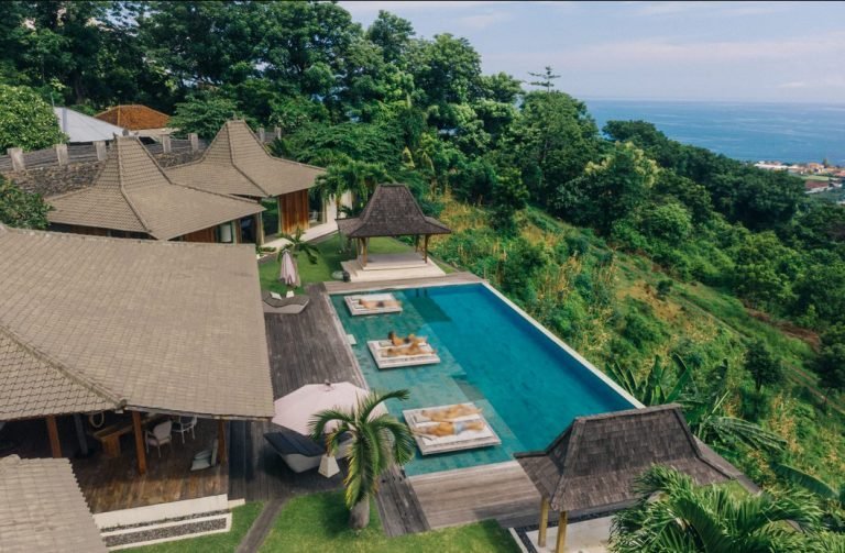 Sewa villa private pool di Bali - 5BR Sea View Joglo Villa in Lovina – Infinity Pool, Dolphins & Total Tranquility – BVI19273