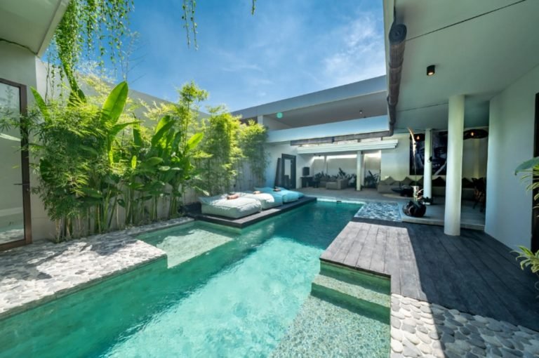 Sewa villa private pool di Bali - Modern 4BR Villa in Central Seminyak – Walk to Shops, Cafés & Beach – BVI19970