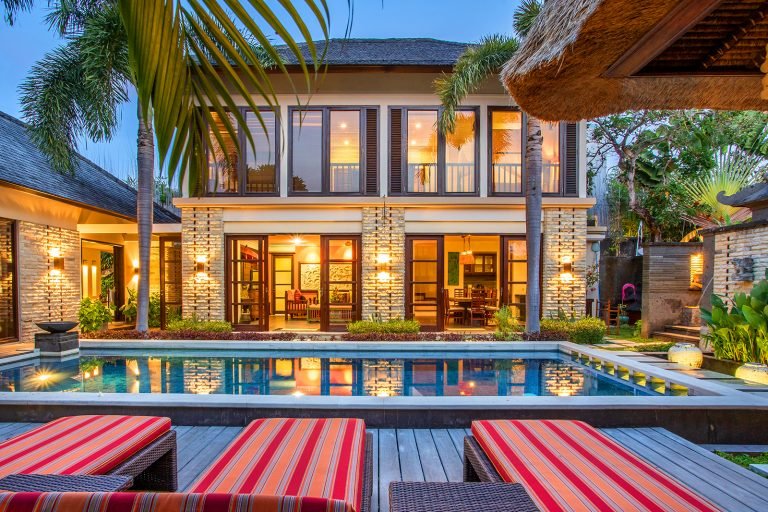 Sewa villa private pool di Bali - Elegant 3BR Villa with Private Pool – Steps to Petitenget Beach & Seminyak Eats – BVI20119