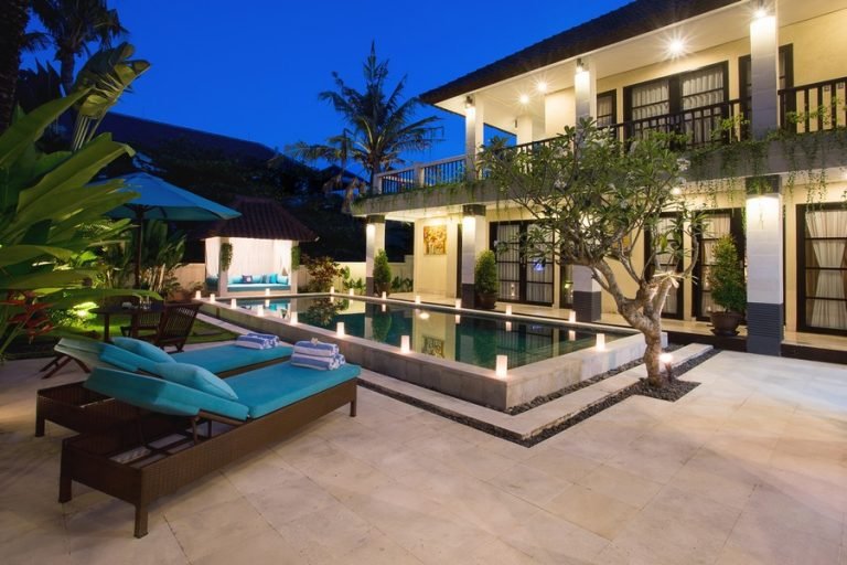 Sewa villa private pool di Bali - 4-Bedroom Boutique Villa in Seminyak – Private Pool, Marbled Bathrooms & Luxury Service – BVI20213
