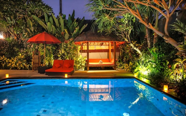 Sewa villa private pool di Bali - Elegant 3-Bedroom Villa with 2 Private Pools – 500m from Batu Belig Beach – BVI21103