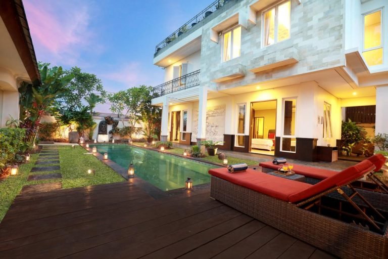 Sewa villa private pool di Bali - 3-Bedroom Villa with Pool – 3 Minutes Walk to Finns Beach Club, Berawa Canggu – BVI22905